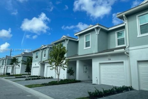 Touwnhouse à louer à Deerfield Beach, Floride: 3 chambres, 175.59 m2 № 1986744 - photo 5