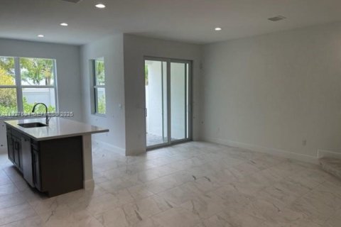 Touwnhouse à louer à Deerfield Beach, Floride: 3 chambres, 175.59 m2 № 1986744 - photo 6