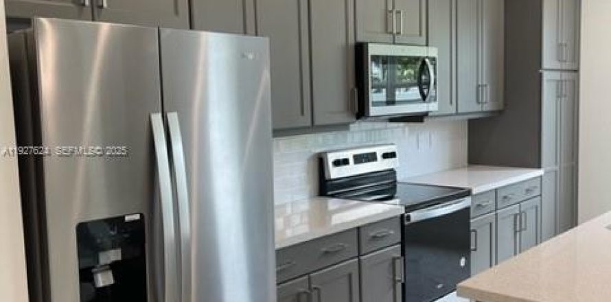 Touwnhouse à Deerfield Beach, Floride 3 chambres, 175.59 m2 № 1986744