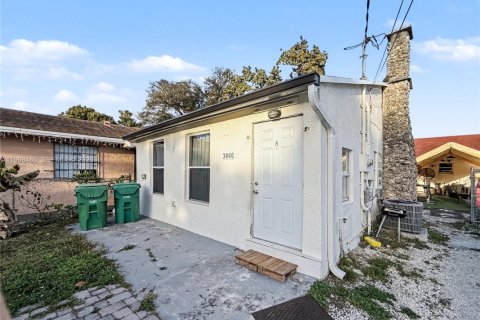 Immobilier commercial à vendre à Miami, Floride: 118.73 m2 № 2031582 - photo 25