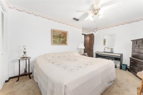 House in Gainesville, Florida 3 bedrooms, 225.75 sq.m. № 1815280 - photo 30