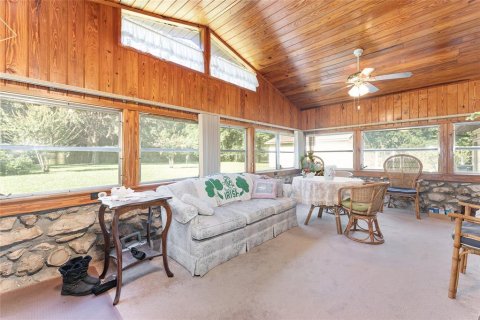 House in Gainesville, Florida 3 bedrooms, 225.75 sq.m. № 1815280 - photo 3