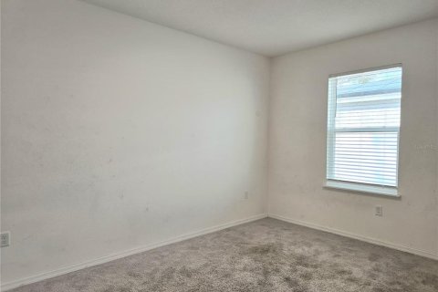 House in Winter Haven, Florida 4 bedrooms, 174.28 sq.m. № 2419896 - photo 28