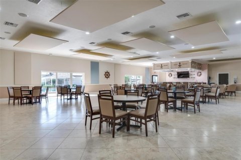Condo in Longboat Key, Florida, 2 bedrooms № 2393942 - photo 6
