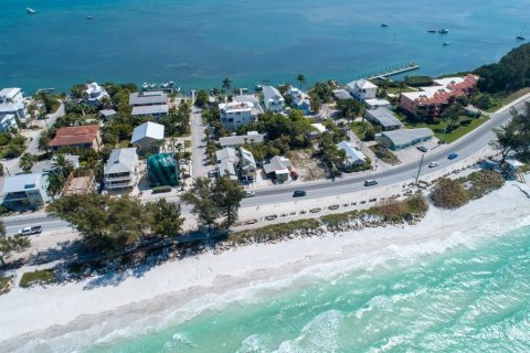 Villa ou maison à vendre à Bradenton Beach, Floride: 2 chambres, 111.48 m2 № 465702 - photo 12