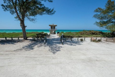Villa ou maison à vendre à Bradenton Beach, Floride: 2 chambres, 111.48 m2 № 465702 - photo 18