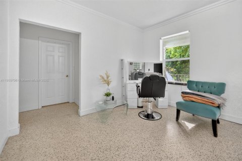 Casa en venta en Homestead, Florida, 3 dormitorios, 264.21 m2 № 1965219 - foto 5