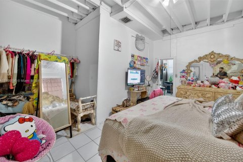 Casa en venta en Homestead, Florida, 3 dormitorios, 264.21 m2 № 1965219 - foto 23