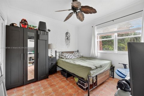 Casa en venta en Homestead, Florida, 3 dormitorios, 264.21 m2 № 1965219 - foto 18