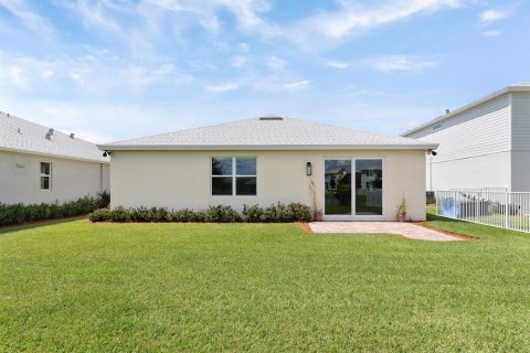 Villa ou maison à louer à Port St. Lucie, Floride: 3 chambres, 190.45 m2 № 2386877 - photo 6