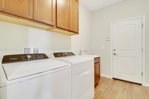 Villa ou maison à louer à Port St. Lucie, Floride: 3 chambres, 190.45 m2 № 2386877 - photo 24