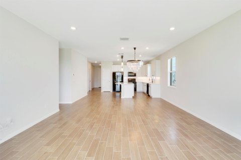 Villa ou maison à louer à Port St. Lucie, Floride: 3 chambres, 190.45 m2 № 2386877 - photo 14