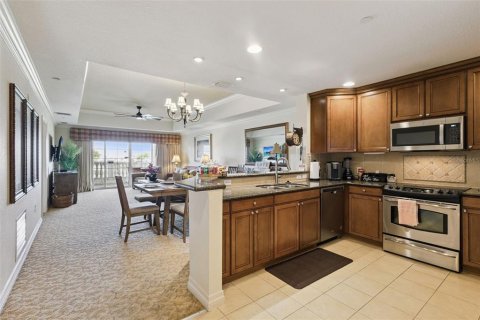 Copropriété à vendre à Four Corners, Floride: 3 chambres, 151.43 m2 № 2377634 - photo 2