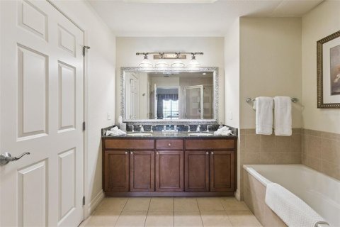 Copropriété à vendre à Four Corners, Floride: 3 chambres, 151.43 m2 № 2377634 - photo 24