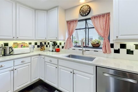 Casa en venta en Winter Park, Florida, 5 dormitorios, 287.72 m2 № 2385819 - foto 24