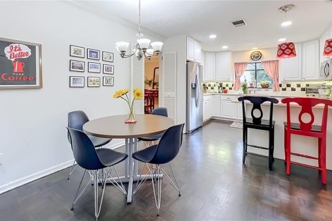 Casa en venta en Winter Park, Florida, 5 dormitorios, 287.72 m2 № 2385819 - foto 2