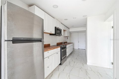 Villa ou maison à vendre à Port Orange, Floride: 8 chambres, 417.32 m2 № 2321087 - photo 27