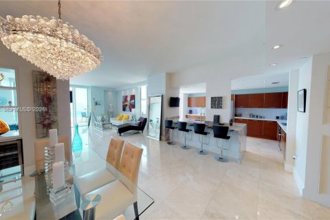 Condo in Aventura, Florida, 3 bedrooms  № 2010321 - photo 7