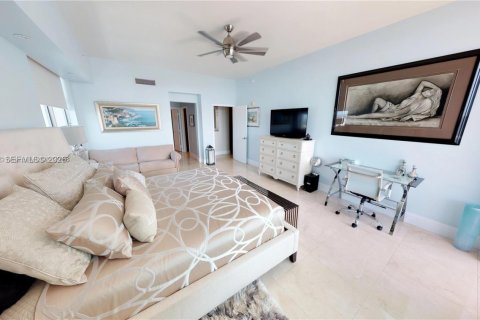 Condo in Aventura, Florida, 3 bedrooms  № 2010321 - photo 24