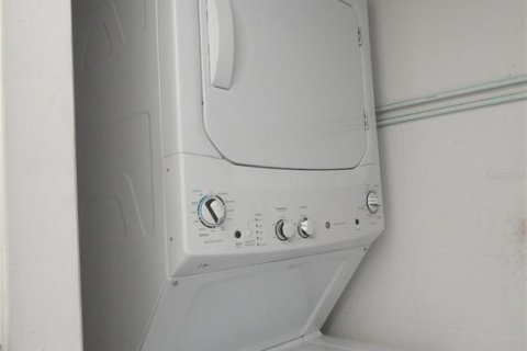 Снять в аренду кондоминиум в Тампа, Флорида 5 комнат, 72.09м2, № 1534868 - фото 25