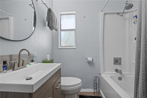 Casa en venta en Saint Petersburg, Florida, 2 dormitorios, 66.89 m2 № 1873331 - foto 9
