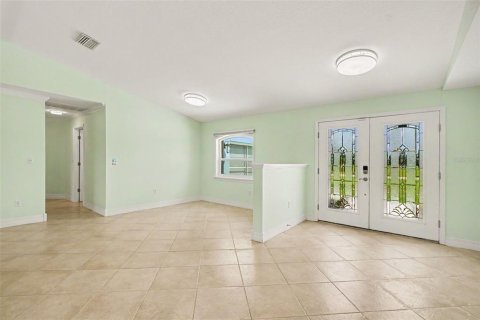 Villa ou maison à vendre à Lake Suzy, Floride: 3 chambres, 206.06 m2 № 2223382 - photo 3