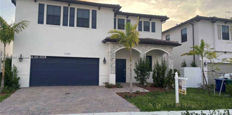 Villa ou maison à Miami, Floride 4 chambres, 241.36 m2 № 1814426