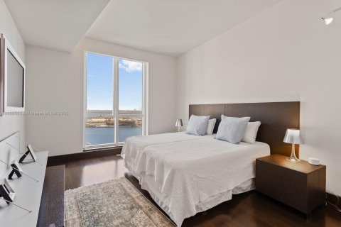 Купить кондоминиум в Майами, Флорида 2 спальни, 165.74м2, № 1938569 - фото 15
