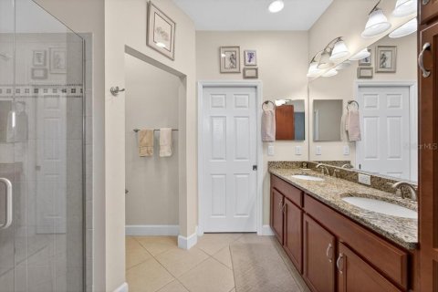 House in Sun City Center, Florida 3 bedrooms, 145.67 sq.m. № 1848526 - photo 23
