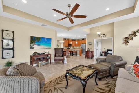House in Sun City Center, Florida 3 bedrooms, 145.67 sq.m. № 1848526 - photo 6