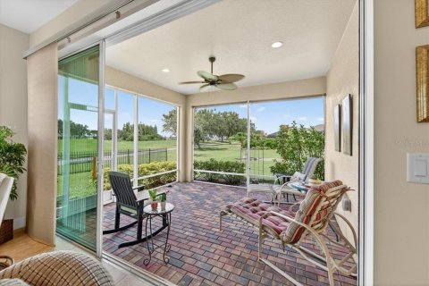 House in Sun City Center, Florida 3 bedrooms, 145.67 sq.m. № 1848526 - photo 5