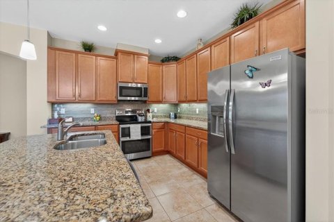 House in Sun City Center, Florida 3 bedrooms, 145.67 sq.m. № 1848526 - photo 14