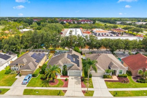 Villa ou maison à vendre à Tampa, Floride: 4 chambres, 180.42 m2 № 2406538 - photo 6