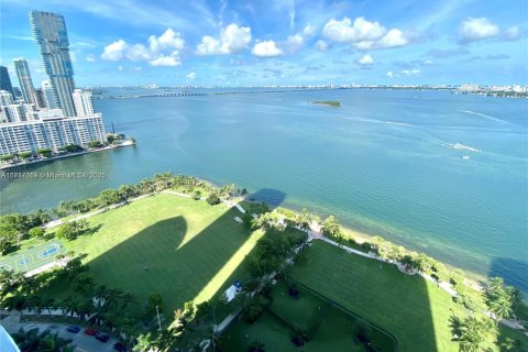 Condominio en venta en Miami, Florida, 2 dormitorios, 106.09 m2 № 1959019 - foto 18