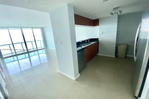 Condominio en venta en Miami, Florida, 2 dormitorios, 106.09 m2 № 1959019 - foto 10