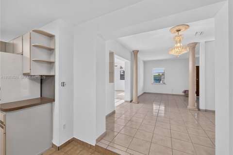 Casa en venta en Miami, Florida, 4 dormitorios, 201.88 m2 № 2353150 - foto 22
