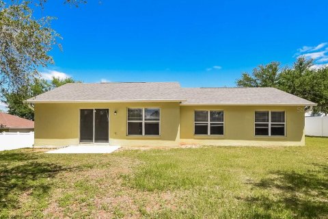 Villa ou maison à louer à Clermont, Floride: 3 chambres, 152.17 m2 № 2413516 - photo 16