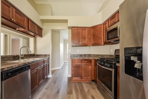 Villa ou maison à louer à Clermont, Floride: 3 chambres, 152.17 m2 № 2413516 - photo 7