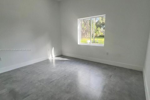 House in Fort Lauderdale, Florida 4 bedrooms № 1661130 - photo 22