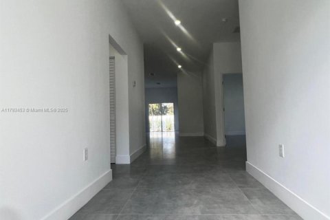 House in Fort Lauderdale, Florida 4 bedrooms № 1661130 - photo 8