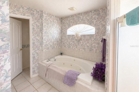 Villa ou maison à vendre à Winter Haven, Floride: 3 chambres, 196.67 m2 № 2337414 - photo 13