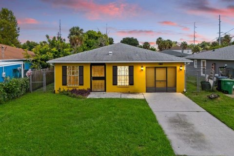 Villa ou maison à Tampa, Floride 3 chambres, 117.8 m2 № 2347829