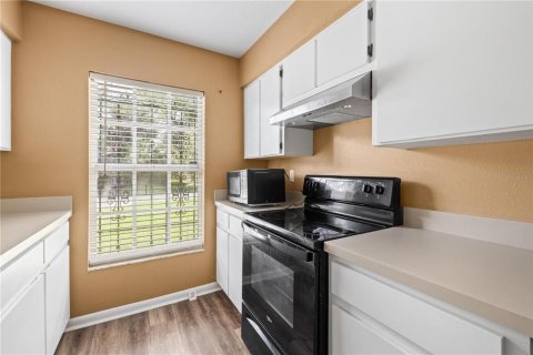Villa ou maison à vendre à Tampa, Floride: 3 chambres, 117.8 m2 № 2347829 - photo 12