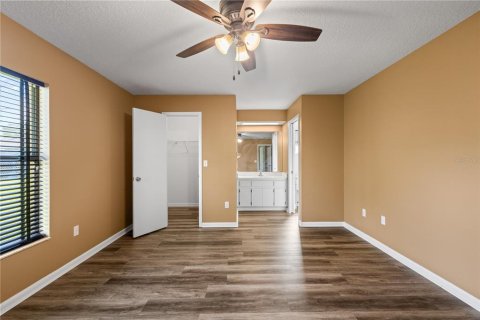 Villa ou maison à vendre à Tampa, Floride: 3 chambres, 117.8 m2 № 2347829 - photo 22