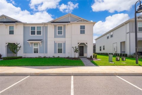 Villa ou maison à vendre à Clermont, Floride: 5 chambres, 211.91 m2 № 2312912 - photo 3
