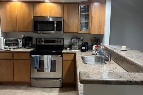 Снять в аренду кондоминиум в Холливуд, Флорида 1 спальня, 80.27м2, № 1936894 - фото 10