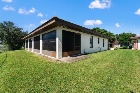 Casa en venta en Bradenton, Florida, 2 dormitorios, 121.89 m2 № 2416806 - foto 21