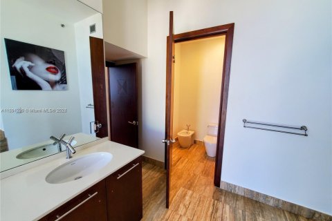 Condo in Sunny Isles Beach, Florida, 3 bedrooms  № 1957301 - photo 26