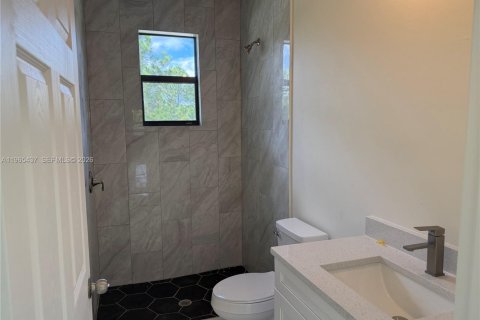 Villa ou maison à vendre à Lehigh Acres, Floride: 3 chambres № 2028194 - photo 5