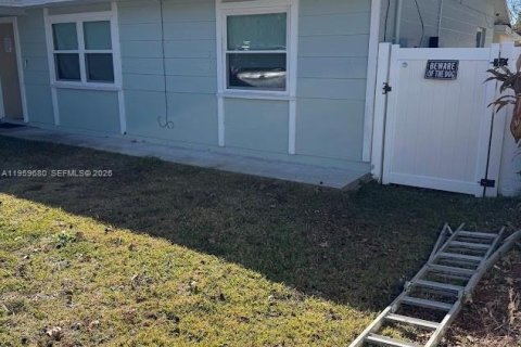 Casa en venta en Sanford, Florida, 3 dormitorios № 2025860 - foto 5